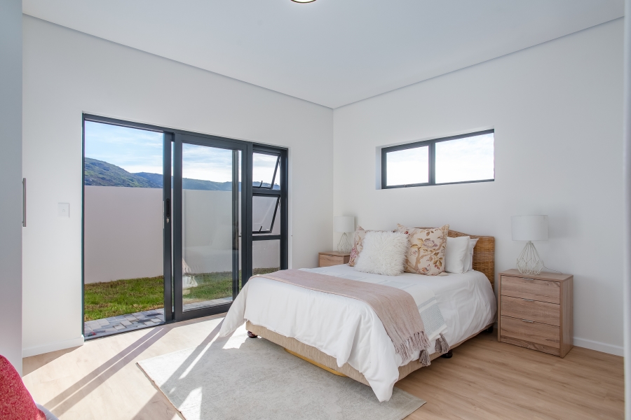 3 Bedroom Property for Sale in Honeydew Country Estate Western Cape